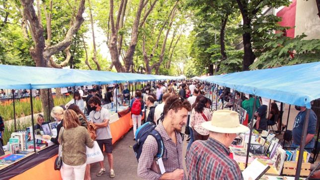 editoriales, autores y lectores se juntan en la feria literaria mas importante de la plata