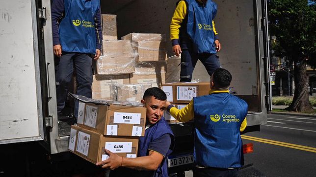 con el fantasma del faltante de boletas, todo listo para el balotaje presidencial