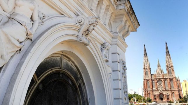 como funcionan los servicios en la ciudad por el feriado de navidad