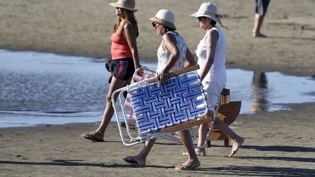 ¿como pasar 2 dias de playa con menos de 30 mil pesos a pocos kilometros de la plata?