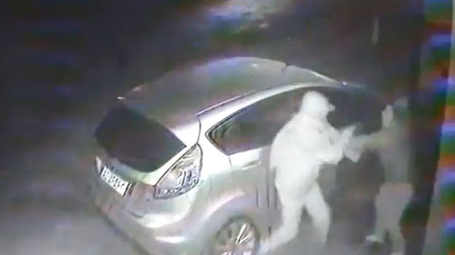 video: una penitenciaria karateca se defendio de un robo en su casa de la plata