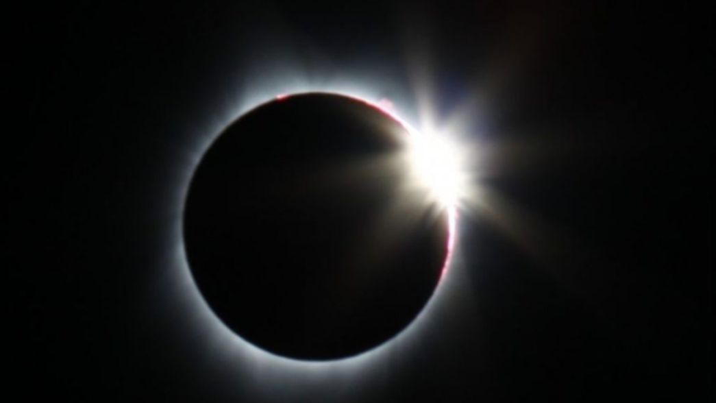 ¿Qué tendrán que hacer los platenses para no perderse nada del próximo eclipse de sol?
