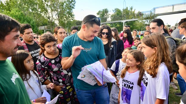 el papa de kim gomez lanza un proyecto para fomentar el deporte y la inclusion