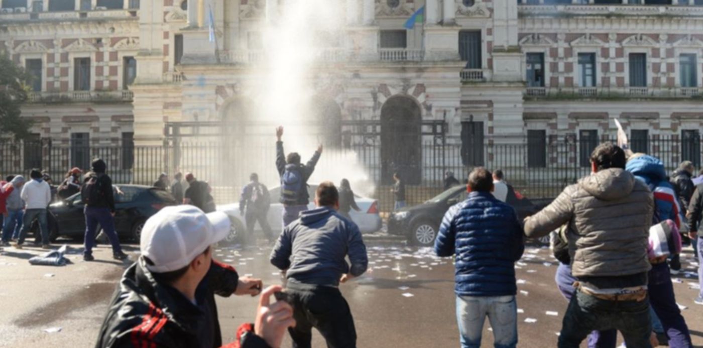 1534870828872.jpg?x=12&y=90&scaleY=1&ow=1024&oh=680&width=1003&height=501&rotate=0&scaleX=1&&cw=1920&ch=950