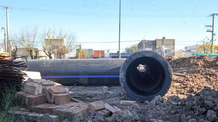 Avanzan con el recambio de más de 132.000 metros de cañerías de agua en La Plata