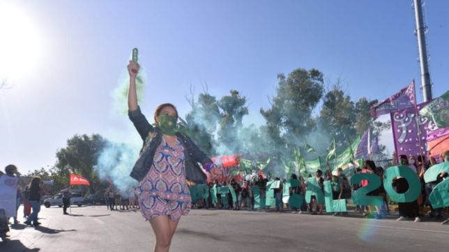 en la plata haran un cartelazo por el aborto legal, seguro y gratuito