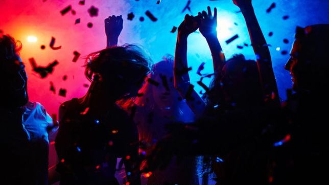 denuncian que una familia hizo una fiesta clandestina con 33 personas en plena cuarentena