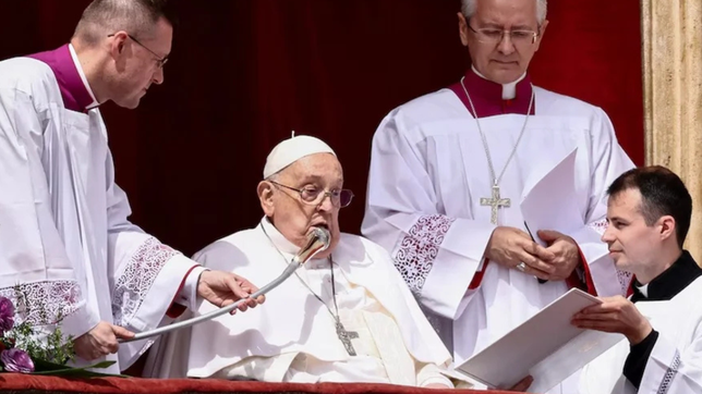 el papa francisco pidio libertad religiosa y paz en el mundo en su mensaje pascual desde el vaticano
