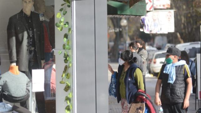 el plan de kicillof para implementar un programa especial para comercios de la plata