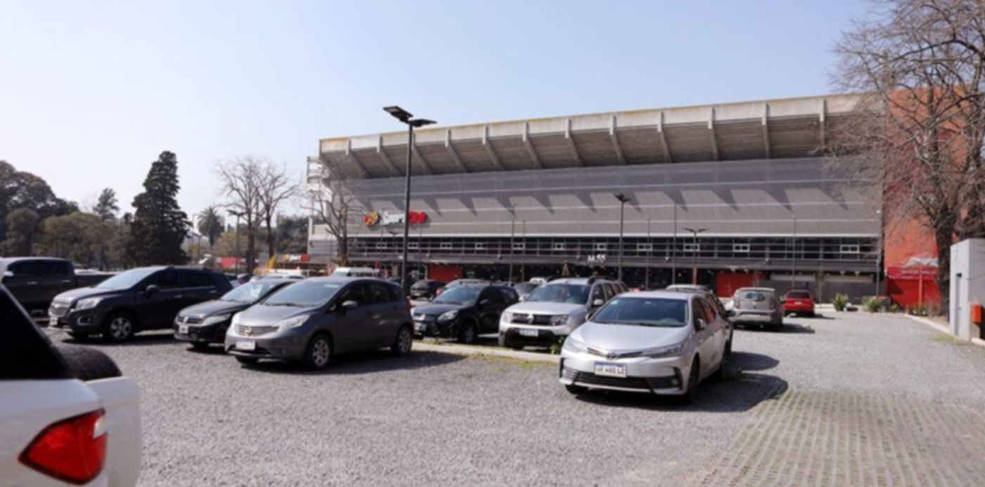 Estacionamiento de UNO