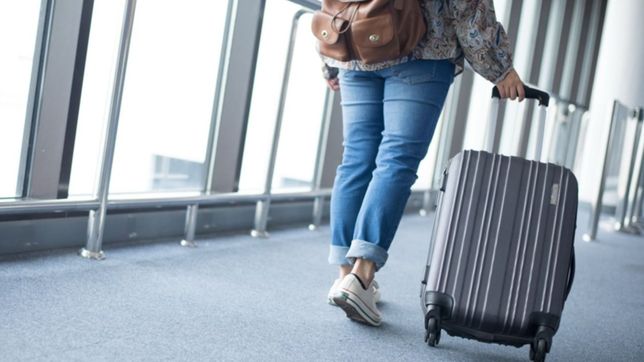 el dolor de una platense estafada por sin escala: era el viaje de despedida con mi hija