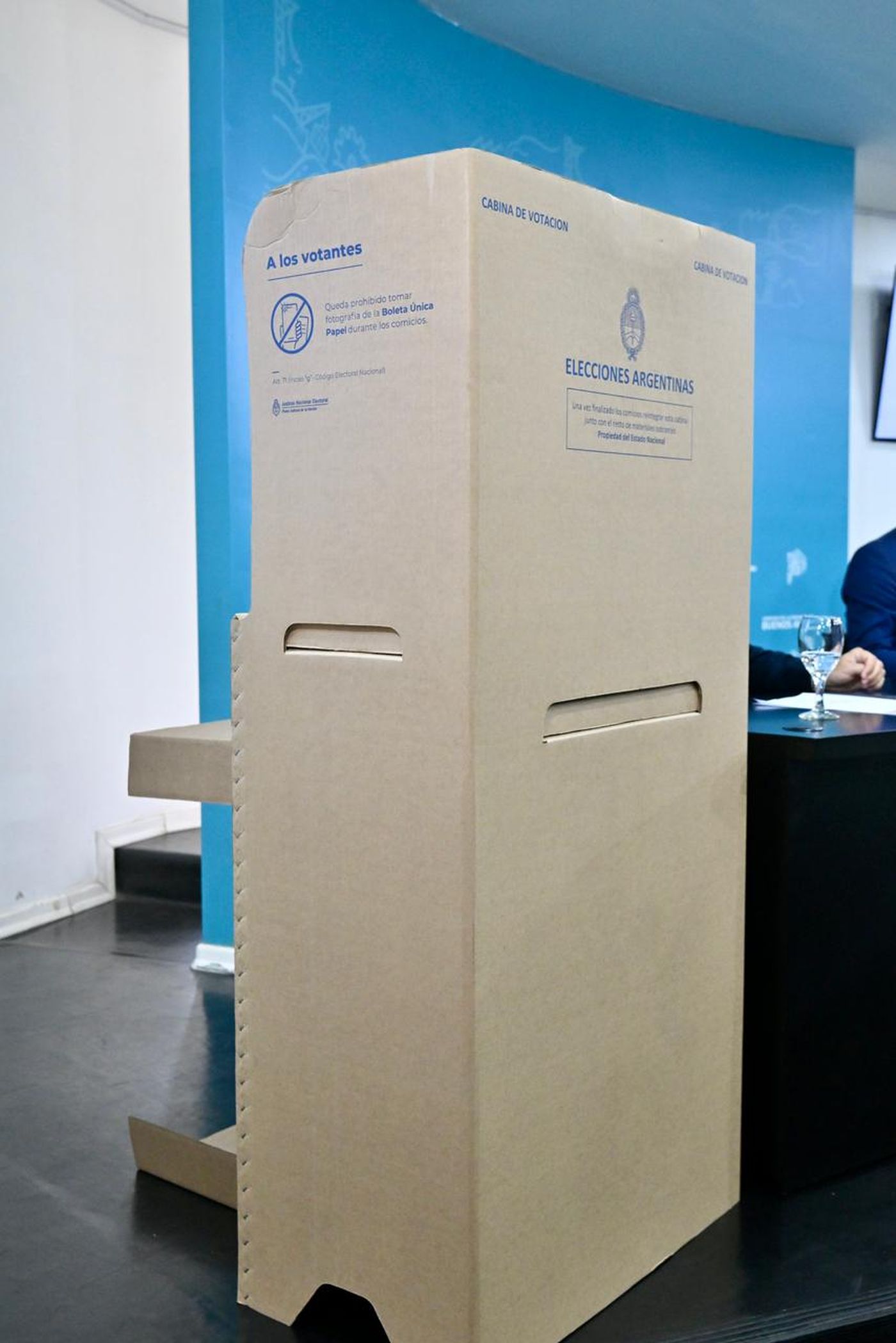 Las cabinas donde se votará este domingo Las cabinas donde se votará este domingo
