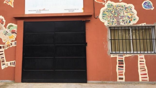 terror en un hogar: ocho ladrones entraron, mataron a un gallo y se llevaron $600 mil