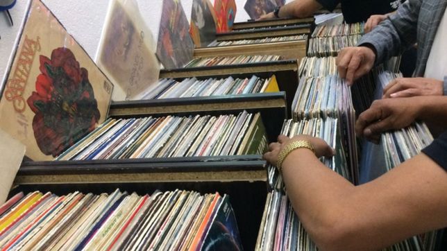 artistas locales realizaran una imperdible feria de vinilos en la plata