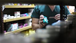 el gobierno dio marcha atras con la modificacion que prohibia recetar medicamentos por marca el gobierno dio marcha atras con la modificacion que prohibia recetar medicamentos por marca