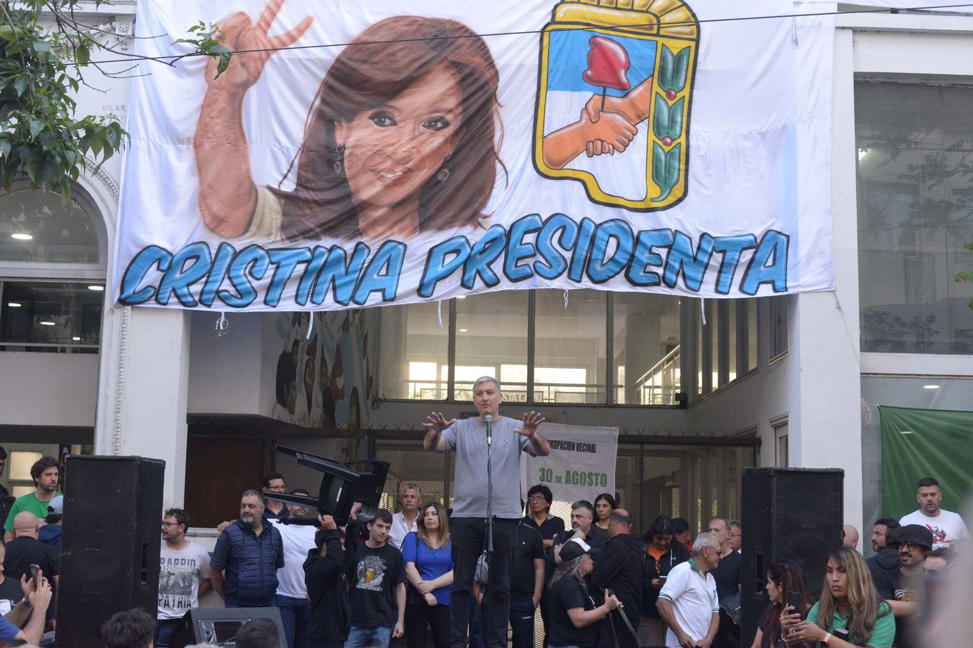 mesa cristina presidenta (10).jpg