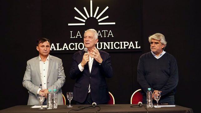 alak creo la secretaria de trabajo y amplio su gabinete sumando a un gremialista