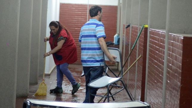 confirman que el lunes post paso habra clases en las escuelas donde se voto