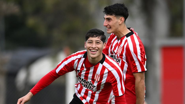 la figura de la reserva de estudiantes lleva tres goles de tiro libre y espera el llamado de alexander medina