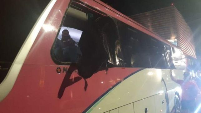 atacaron a piedrazos a troglio en el caribe en la previa de una semifinal