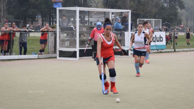 crece la practica de hockey en las mujeres mayores de 30 anos y es furor en la region