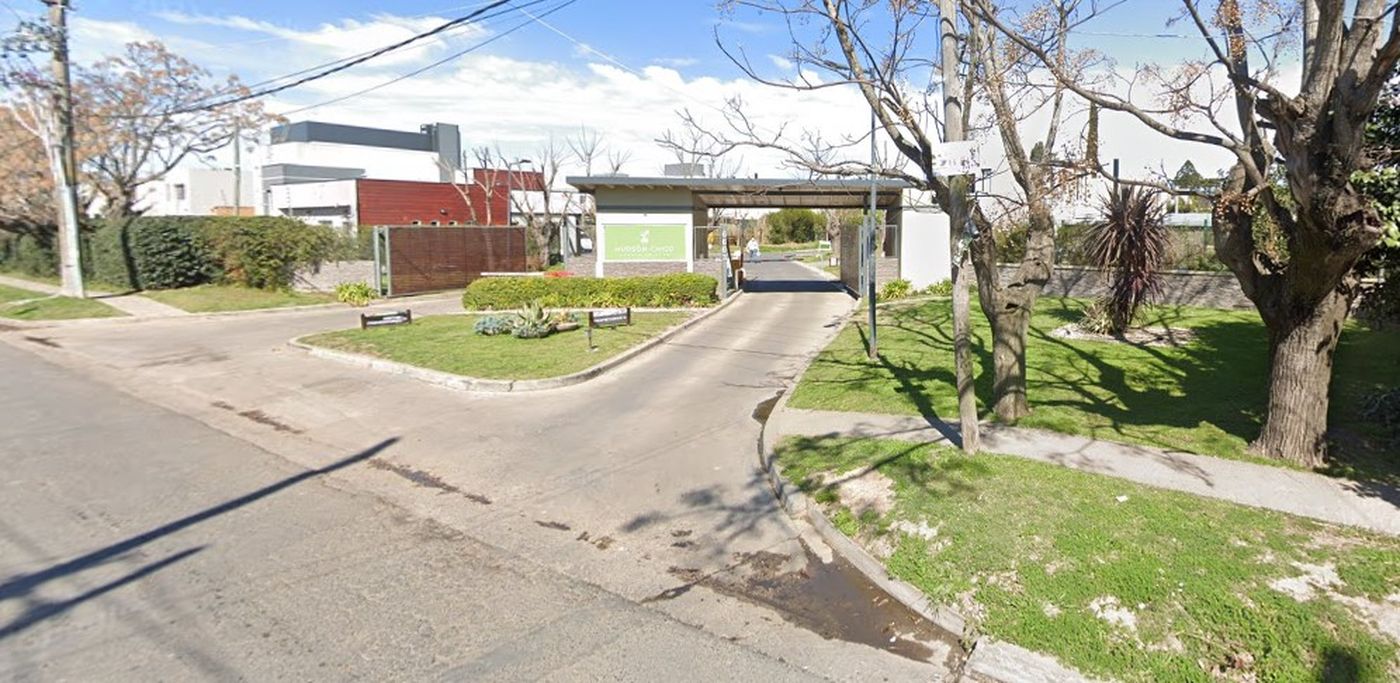 Country Hudson Chico.jpg