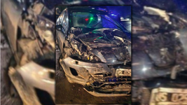 fuerte choque en la avenida 44: bomberos rescataron a una persona atrapada y hay varios heridos fuerte choque en la avenida 44: bomberos rescataron a una persona atrapada y hay varios heridos