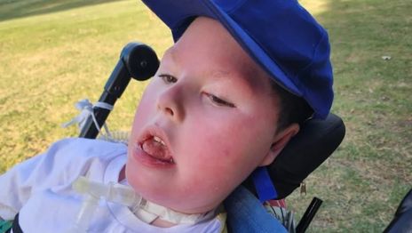 Un chico de La Plata necesita una medicación para una enfermedad neuromuscular y busca ayuda Un chico de La Plata necesita una medicación para una enfermedad neuromuscular y busca ayuda