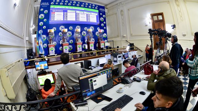 ¿cuanto dinero gano y que numeros eligio el apostador de  gonnet que se volvio millonario?