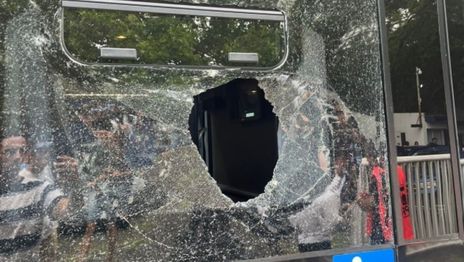 A 2 meses del clásico, todavía no identificaron al agresor del micro de Estudiantes A 2 meses del clásico, todavía no identificaron al agresor del micro de Estudiantes