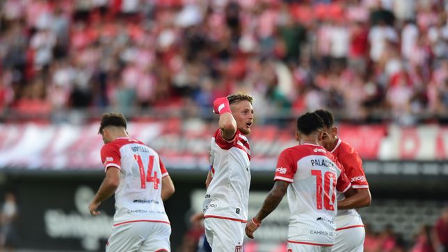 eduardo dominguez define el 11: se vienen cambios y hay una ausencia justificada