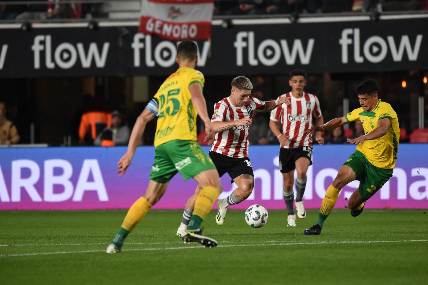 Estudiantes Defensa y Justicia Rollheiser 4.JPG