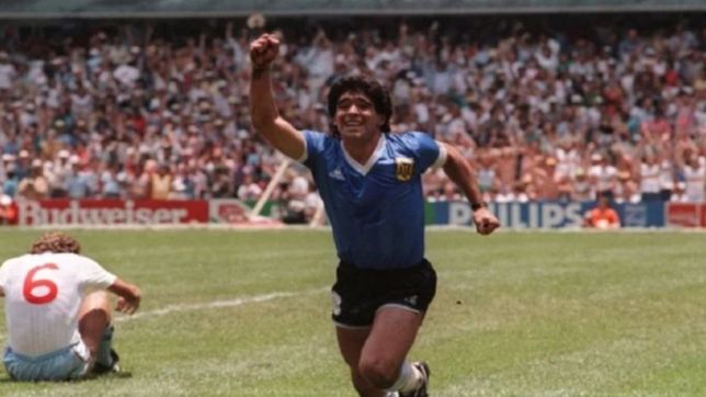 yo abrace a diego en el gol a los ingleses