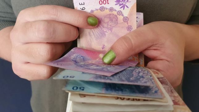 en abril vuelven las subas de alquileres, prepagas, colegios, empleadas domesticas y mas