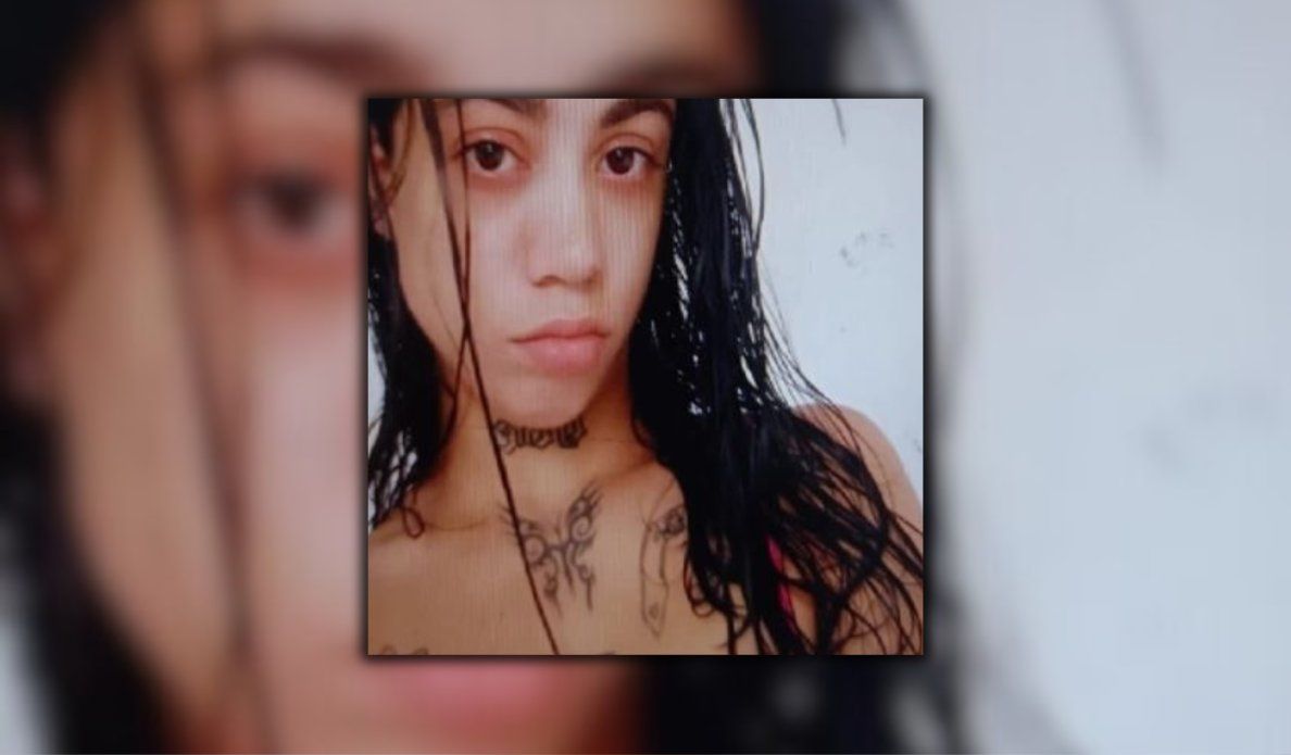 Portada abril muriel montero hija de la estatua viviente de la plata.png