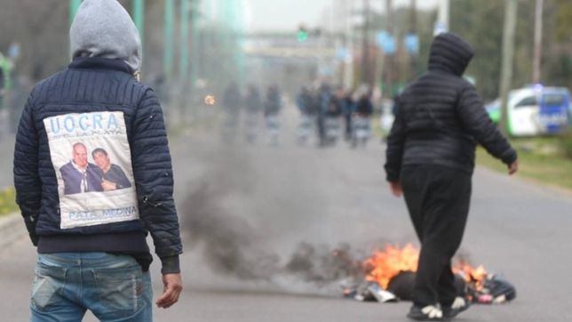 trabajadores de la uocra rechazaron el acuerdo firmado por trabajo y aesa