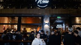 weiss burger desembarco con un local en un lugar estrategico de la plata weiss burger desembarco con un local en un lugar estrategico de la plata