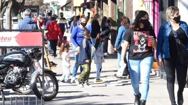provincia acuso de irresponsable a garro por el uso optativo de los barbijos en la plata