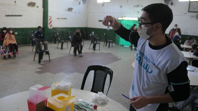 en provincia descartan aplicar masivamente terceras dosis de la vacuna contra el covid-19