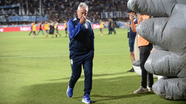 ¿cual es el enigma que  madelon todavia no pudo resolver pensando en el clasico platense?