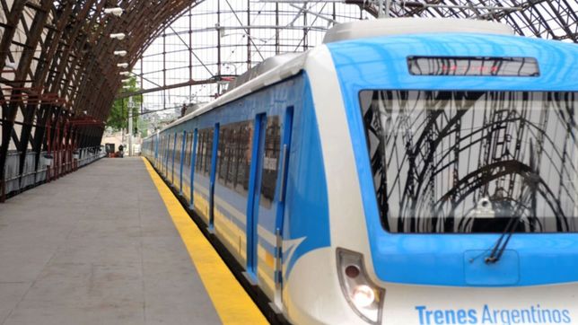 el tren atropello a una persona en las vias del roca y el servicio fue limitado