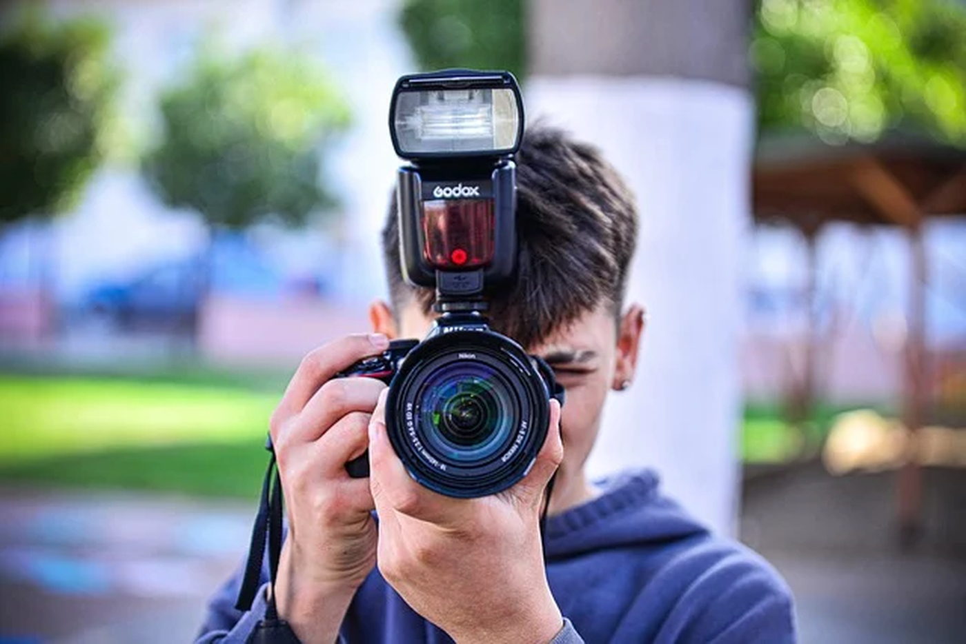 photographer-8380053_640 (1).jpg