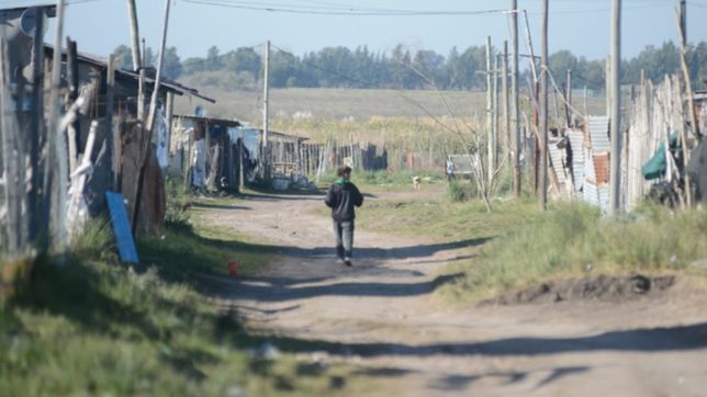 informe sobre pobreza en la region: 200 mil personas viven en asentamientos