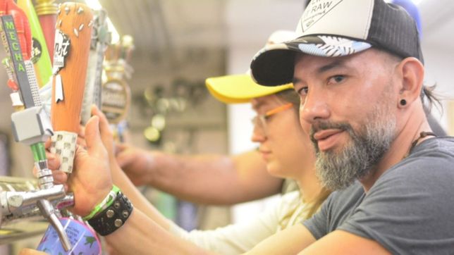 ahumados, cocteles y mucho aire libre: llega a la plata picurba parador