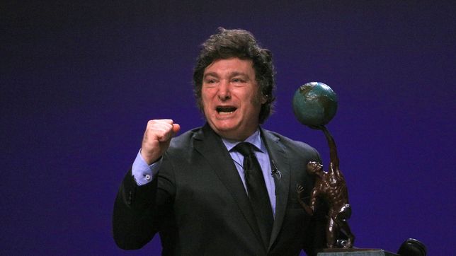 javier milei hablo por primera vez de una posible reeleccion y elogio su ajuste