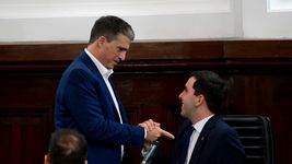 los taxistas formalizaron su pedido para echar a juan pablo allan de la comision de transporte