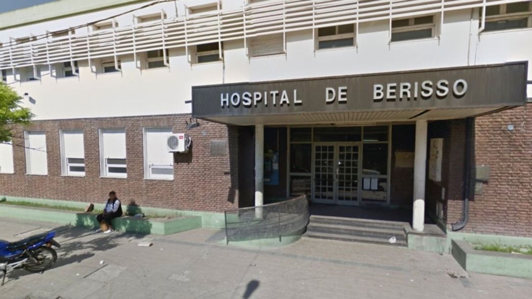 Discutió con un conocido, le fracturó el cráneo y ahora lucha por su vida en el hospital