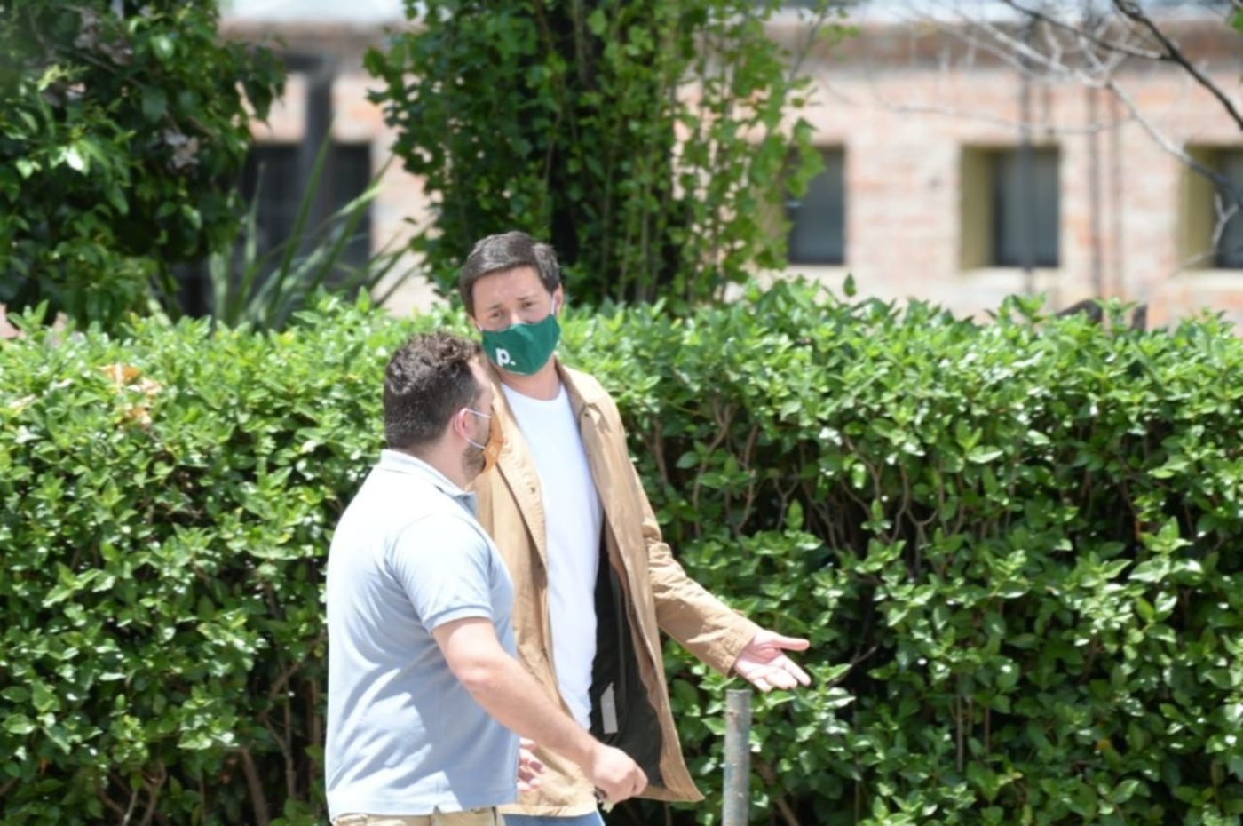 almuerzo de intendentes de Juntos por el Cambio Julio Garro en el club San Luis - almuerzo de intendentes de Juntos por el Cambio en el club San Luis de La Plata