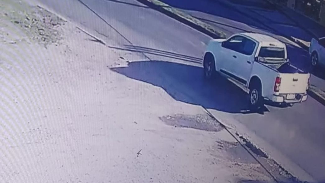 Una camioneta blanca y la denuncia de dos intentos de rapto ponen en alerta a Los Hornos