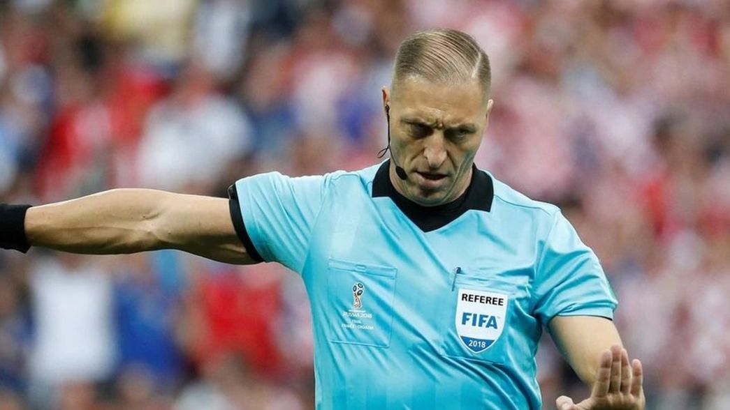 VIDEO: Con el platense Mauro Vigliano como asistente del VAR, así fue el penal que cobró Pitana para Francia